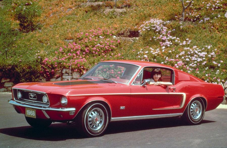  Ford Mustang 1967 года  (фото 17 из 31)